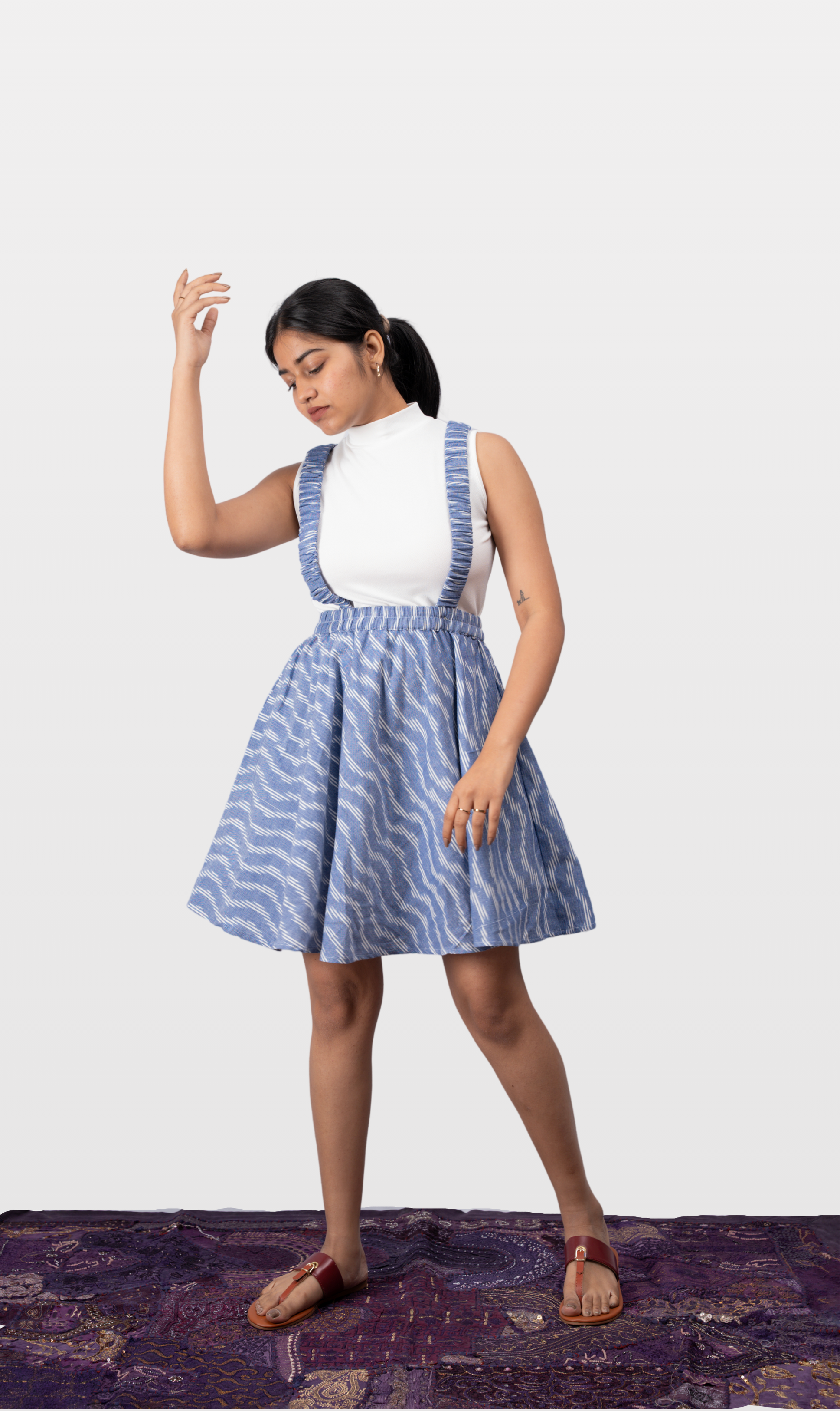 House of Leela Weaved Indian Handloom WAKA Pochampally Ikkat Detachable Elastic Suspender Strap Skirt blue and white diagonal lines cute skirt in pure cotton